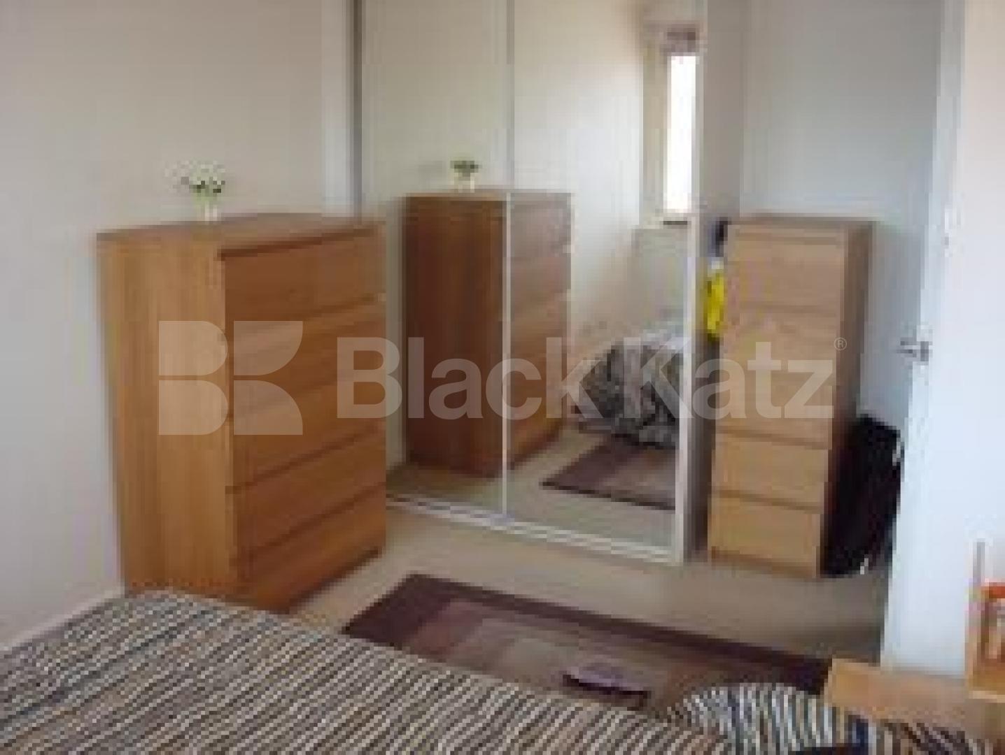 			New Instruciton, 1 Bedroom, 1 bath, 1 reception Flat			 Fitzroy Street, FITZROVIA / WEST END W1